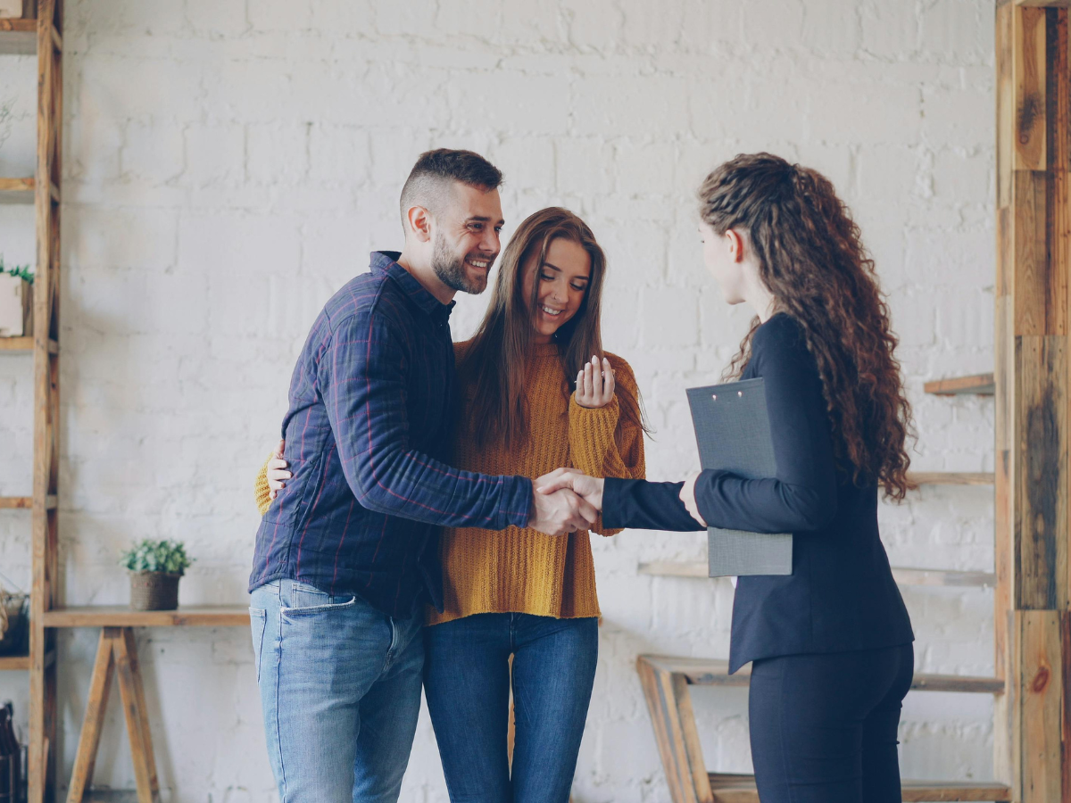 migration agent near me